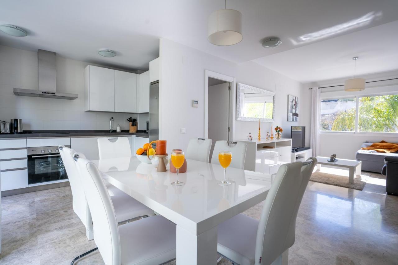 2Bdr Penthouse, Los Naranjos, W/Pool, 2Km P.Banus マルベーリャ エクステリア 写真
